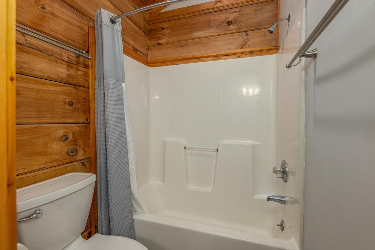 Firefly Hollow Cabin - Smoky Mountains - Soaky Mountain Water Park - Sevierville Convention Center Pigeon Forge Luaran gambar