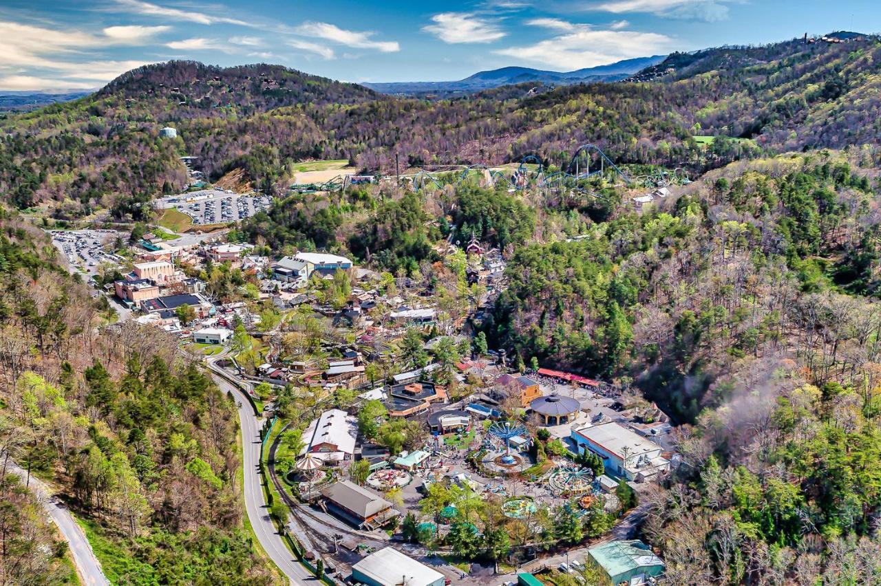 Firefly Hollow Cabin - Smoky Mountains - Soaky Mountain Water Park - Sevierville Convention Center Pigeon Forge Luaran gambar